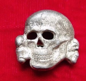 Great SS Visor Cap Skull, Documented / Published
