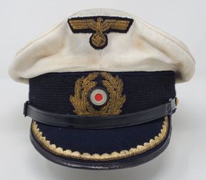 Kriegsmarine White Top Kapitan-Leutnant Visor Cap