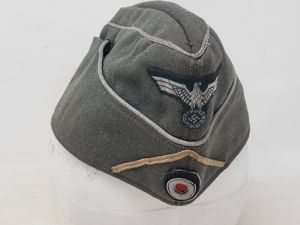 SOLD (j.dem) Heer Officer's Schiffchen, Infantry Soutache