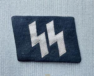 Mint BeVo SS Collar Tab