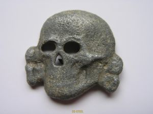 Dug SS Visor Cap Skull