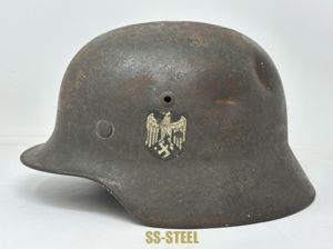 M35 Heer Single Decal Ex-Chicken Wire BATTLE DAMAGE Helmet