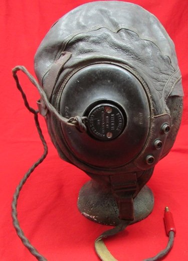  US WWII Army Air Force Type A-11 Flight Helmet & Electronics — image 3