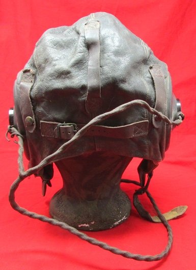  US WWII Army Air Force Type A-11 Flight Helmet & Electronics — image 4