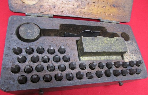  US WWI Era Equipment Marking Set, Wooden Box — image 5