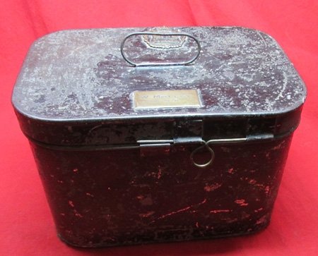  British Victorian Era, Royal Navy Reserves Officer Dress Epaulettes, Cased — image 2