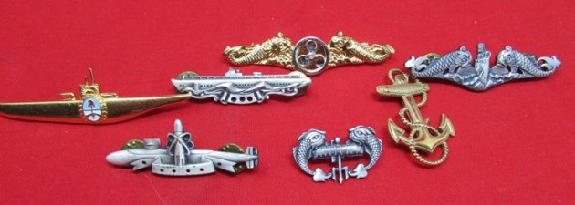  International, Cold War-Current Era, Naval & Submarine 7 Pc Insignia Lot — image 2