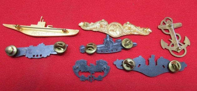  International, Cold War-Current Era, Naval & Submarine 7 Pc Insignia Lot — image 3