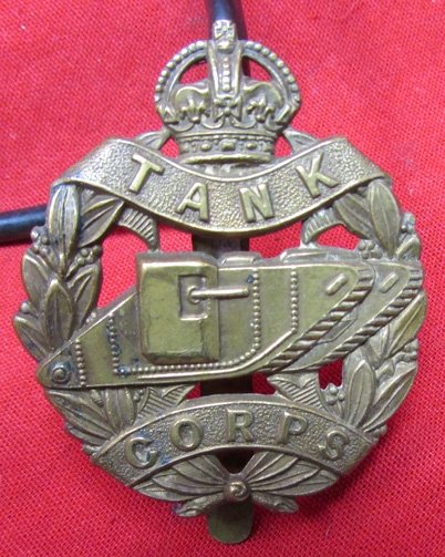  British WWII Tank Corps Cap Badge — image 2