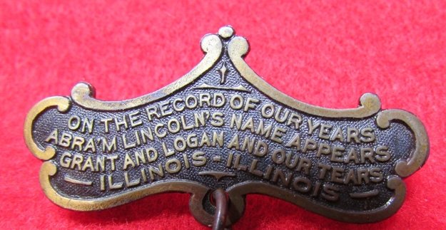  US Post Civil War, 1900 GAR National Encampment Souvenir Badge, Chicago Ill., Made From Captured Cannon — image 3