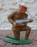 US 1930's-50's Barclay Dimestore Soldier, 733, Bullet Feeder