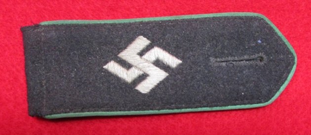  German WWII Schuma Enlisted Shoulder Strap, Single — image 2