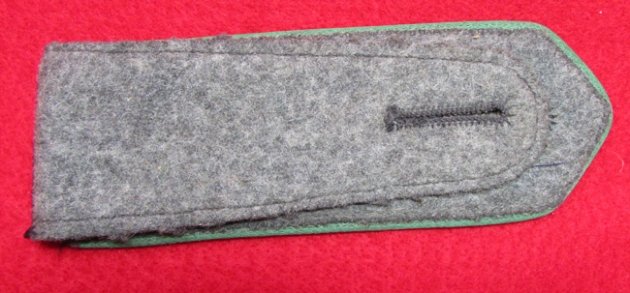  German WWII Schuma Enlisted Shoulder Strap, Single — image 3