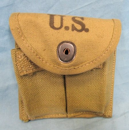 US WWII M1 Carbine magazine Pouch S. Froehlich Co 1943 — image 2