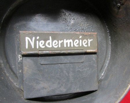  German WWII Luftschutz Gasmask Canister, Identified — image 3