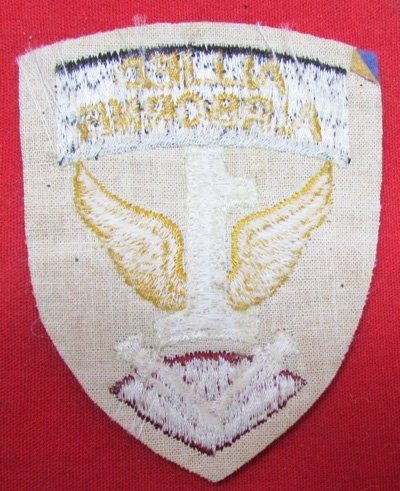  US WWII, British Made, First Allied Airborne SSI — image 3