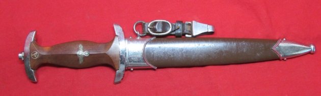  German WWII M1933 SA Enlisted Dagger, Transitional Model With Hanger, Anton Wingen Jr. — image 2