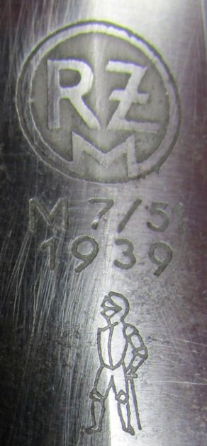  German WWII M1933 SA Enlisted Dagger, Transitional Model With Hanger, Anton Wingen Jr. — image 7