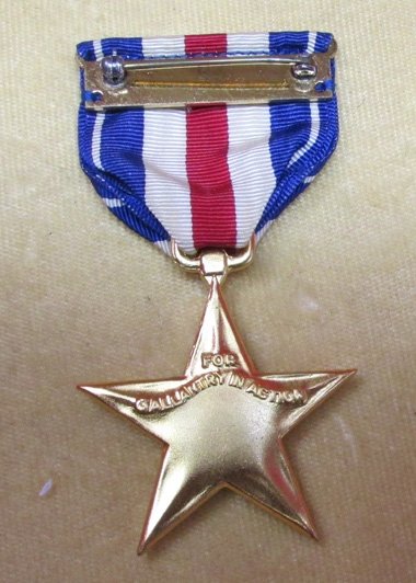  US WWII Silver Star, Slot Brooch Suspension, Cased — image 4
