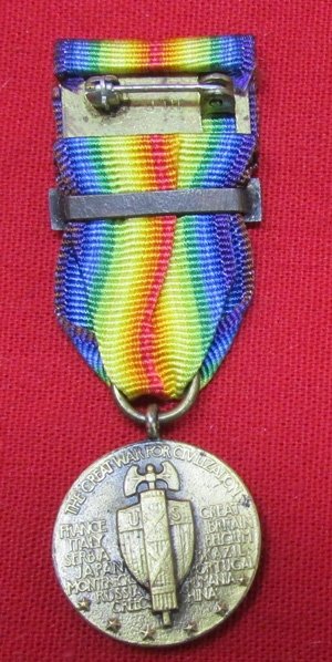  US WWI Navy Victory Medal, Miniature with Overseas Clasp — image 2