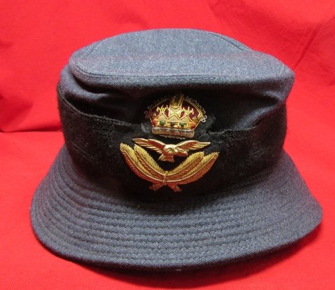  British WRAF Brimmed Service Hat with Kings Crown — image 2