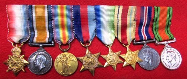  British WWI-WWII 9 Place Miniature Medal Bar, Royal Navy — image 2