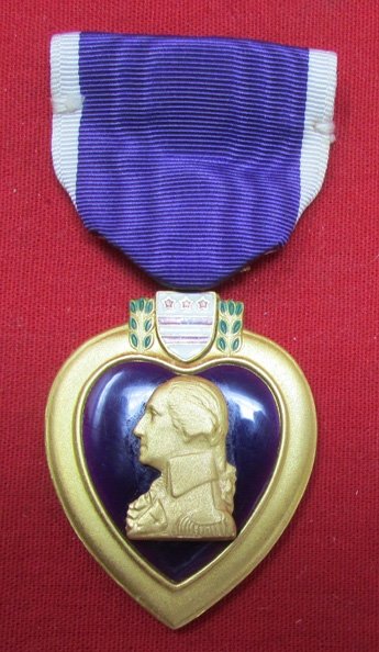  US WWII Purple Heart Medal, Slot Brooch — image 2