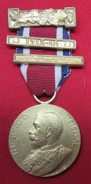  British WWI London City Council School Punctual Attendance Medal, 1913 - 14, Two Years — image 2