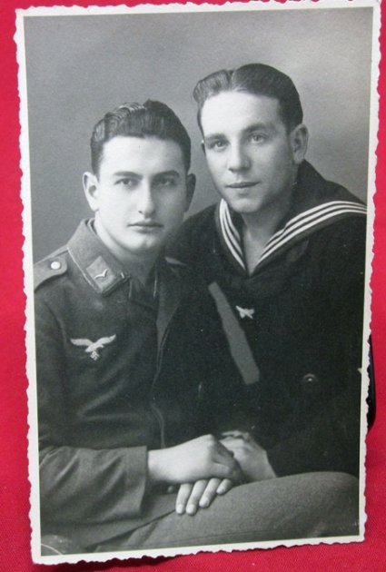  German WWII Postcard, Luftwaffe & Kriegsmarine, Kameraden — image 2