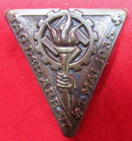  German WWII Tinnie, DAF Tag Der Arbeit Mai 1935 — image 4