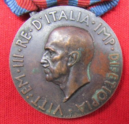  Italian WWII East Africa Campaign Medal, Orientale Medal — image 3