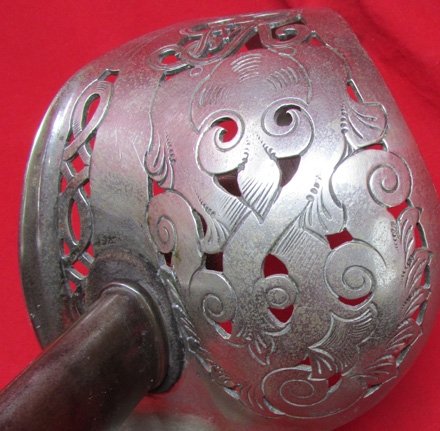  British WWI Era, 1897 Pattern Infantry Officers Sword, George Vth Cypher H-H London — image 4