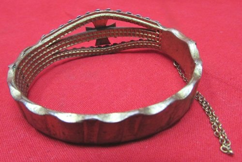  German WWI Ladies Patriotic Bracelet, Enameled Iron Cross, 1914-1916 — image 4