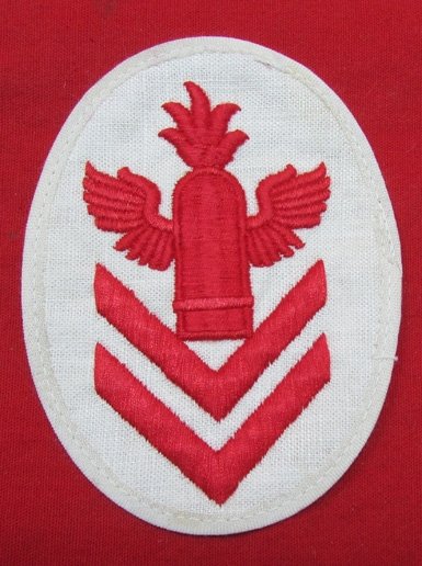  German WWII Kriegsmarine Sleeve Rate, Gun Captain, Heavy Flak Artillery — image 2