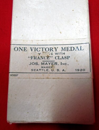  US WWI Victory Medal & France Bar In The Original Box — image 3