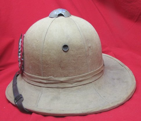  Italian WWII Tropical Pith Helmet, Artillery — image 4