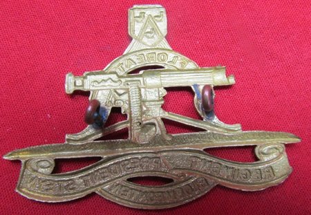  Union of South Africa Regiment President Steyn Cap Badge — image 4