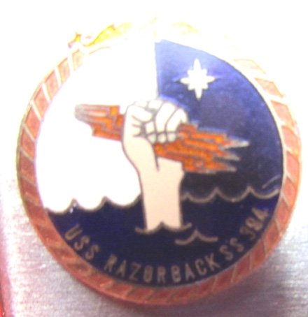  US Vietnam War Era Cigarette Lighter, USS Razorback SS-394, Penguin Japan — image 3