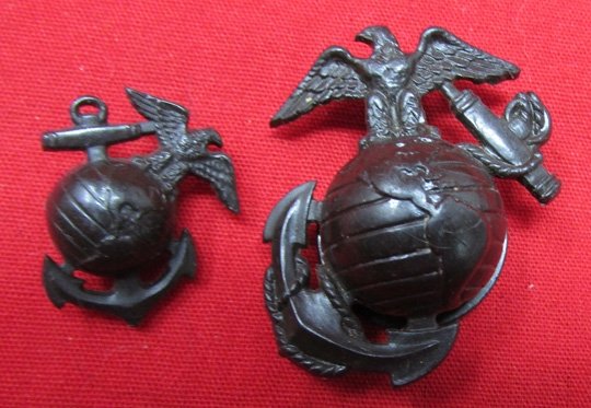  US WWII P1937 'Plastic' USMC Enlisted Cap & Right Collar Insignia — image 2