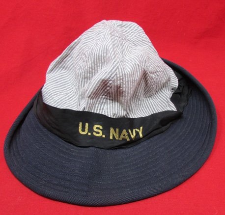  US WWII WAVES Enlisted Woman's Brimmed Hat, Navy Blue With Extra Seersucker Crown — image 2