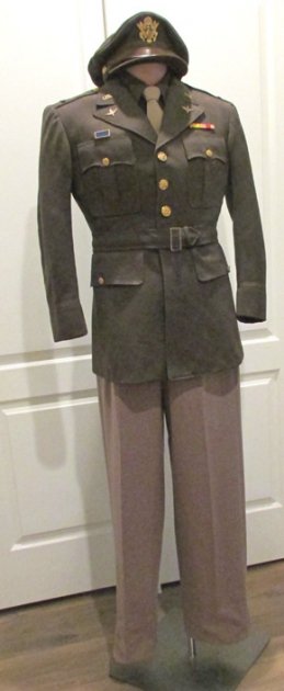  US WWII Army Air Corps Officers Pinks & Greens Uniform Set — image 2