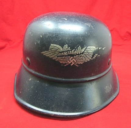 German WWII Luftschutz Gladiator Helmet & Liner & Chinstrap — image 2