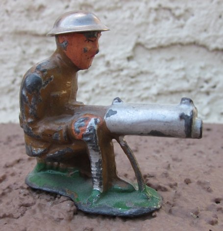  US 1930's-50's Barclay Dimestore Soldier, 702, Machine Gunner — image 2