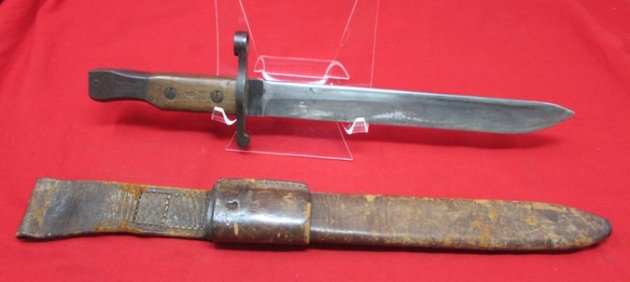  US WWI, Canadian Ross Rifle Bayonet, US Marked Grips & Scabbard — image 5