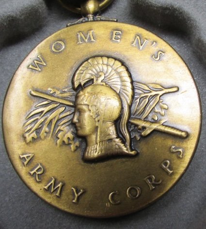  US Cold War Era, Army WWII Pattern, Women's Army Corps Medal Cased — image 4