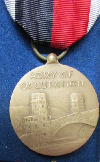  US WWII Army Occupation Medal, Original Box — image 3