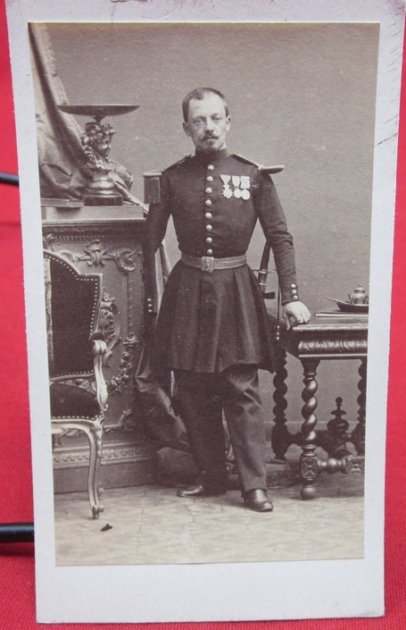  French 2nd Empire CDV, Crimea Officer, Amputated Arm — image 2