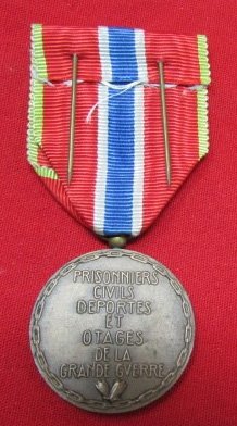  French WWI Prisoner, Hostages & Deportees Medal — image 3