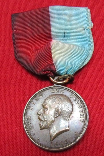  Australia WWI Lest we Forget, Anzac Day 1916 Medal — image 2
