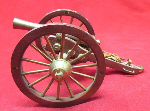  US Mid-20th Century Toy Civil War Cannon, Wood & Brass — image 2